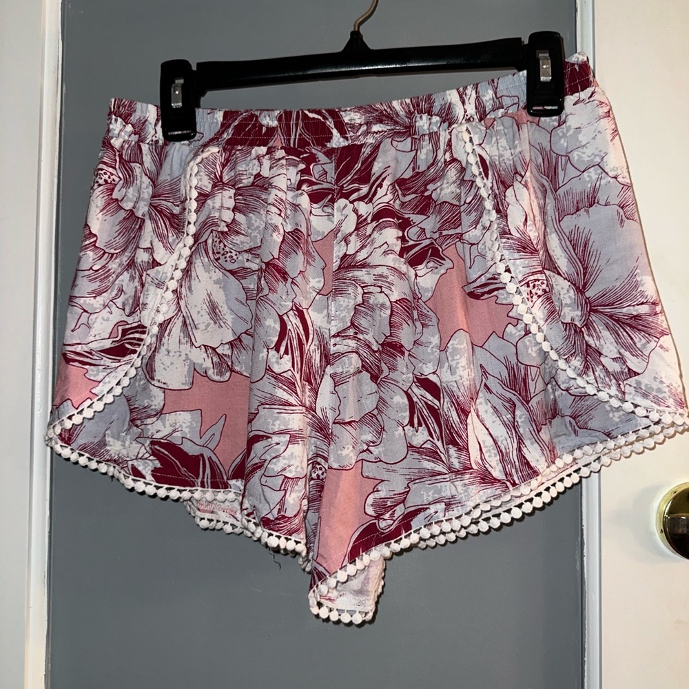 Floral Pattern Shorts from MUDD
